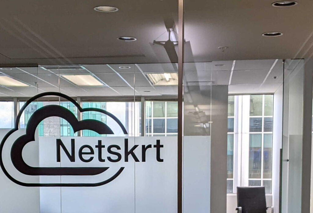 Netskrt office sign